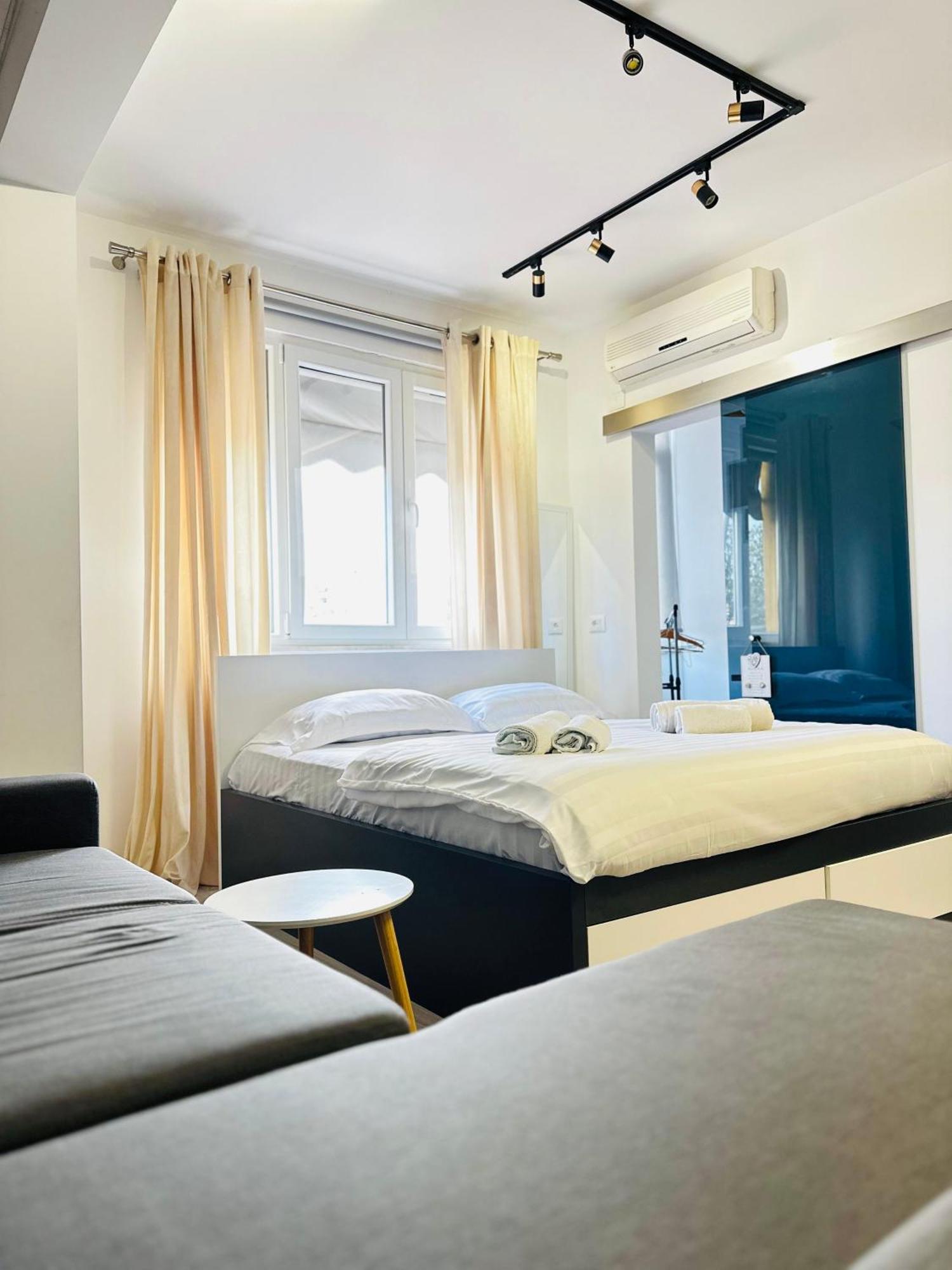 24/7 Self Check-in Apartamento Tirana